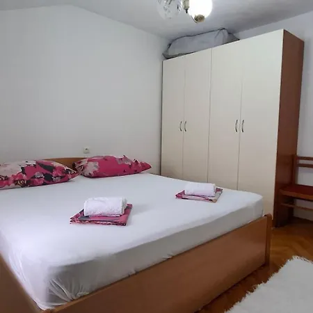 Downtown Dream Apartman *