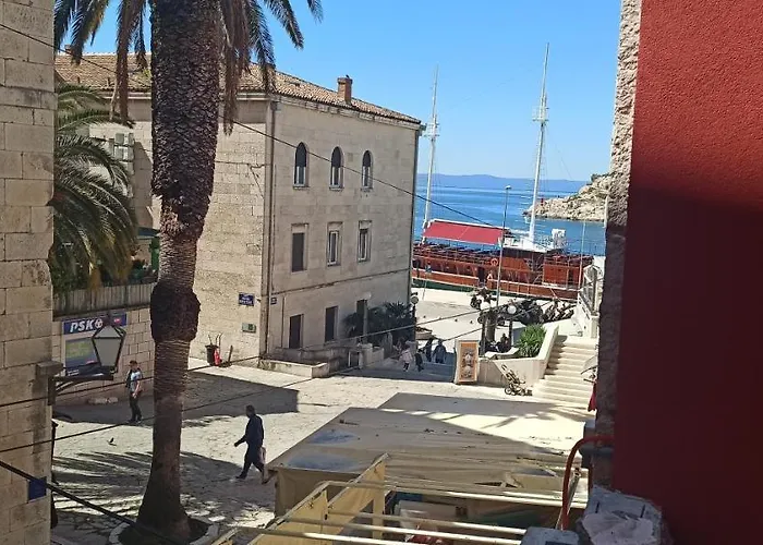 Downtown Dream * Makarska