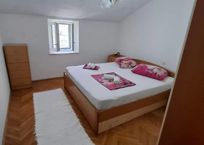 Downtown Dream * Makarska