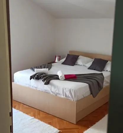 Downtown Dream Apartment